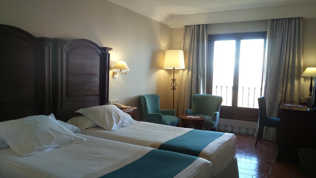 Standard Double Room,1009508389:JPEG